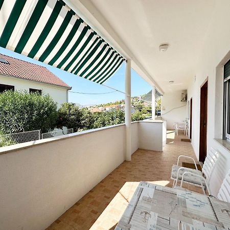 Apartments Kaza 特罗吉尔 外观 照片